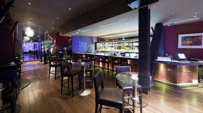 酔った勢いで「ご祝儀10倍返しゲーム」 初対面の女性に大金払った男性 中国