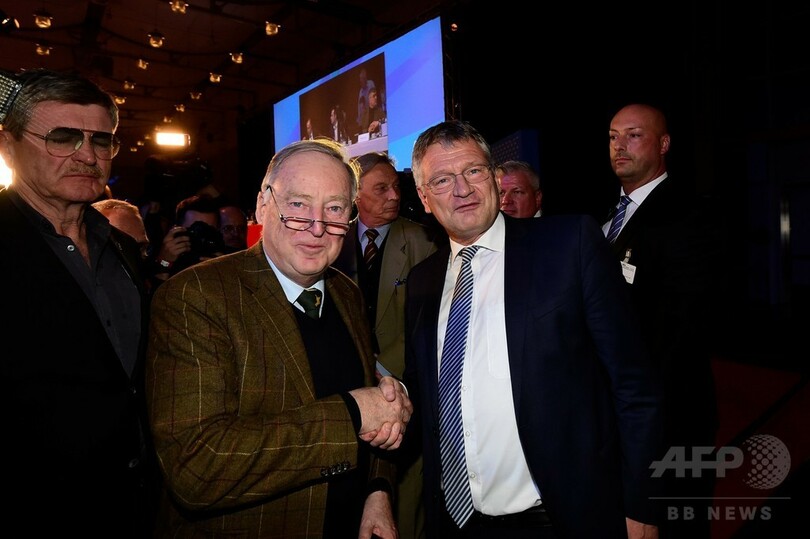 ドイツ極右政党AfDが党大会、共同代表2人を選出 さらに右傾化