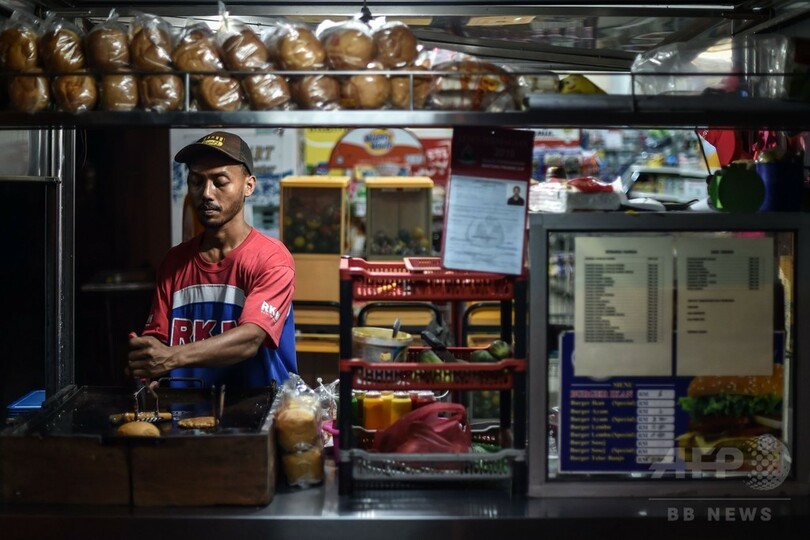 ホットドッグはNG… マレーシア、「不浄」な犬含む食品名を禁止