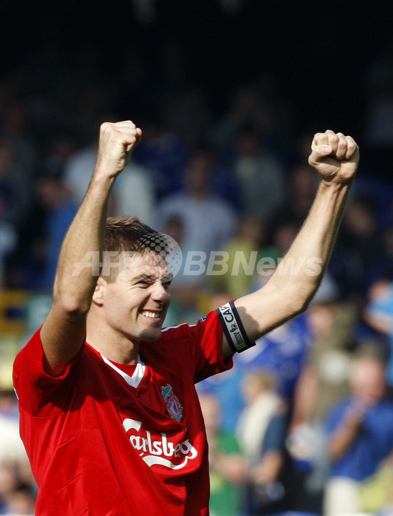 リバプール トーレスの2得点でマージーサイド・ダービーを制す