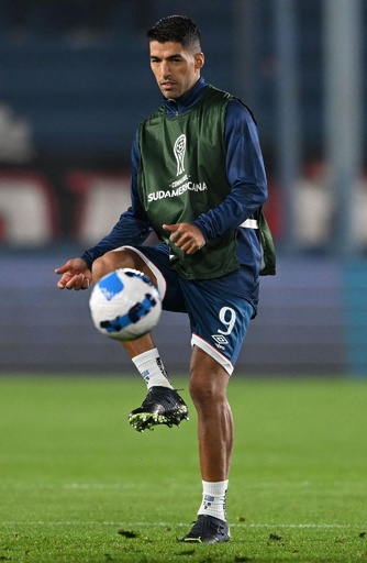 スアレスが古巣ナシオナル復帰後初出場 チームは敗戦 写真8枚 国際