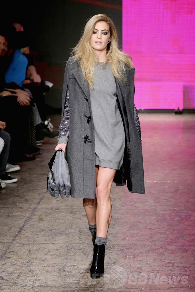 ＜14/15年秋冬NYコレクション＞DKNY