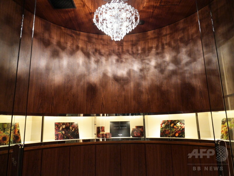 ピエール・エルメ、「庭園」テーマに東信氏とコラボレーション