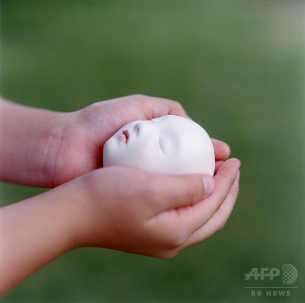 「グッチ」新宿で川内倫子写真展、11月21日から開催