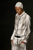 ブラジル・サンパウロで開催されたサンパウロ ファッションウィーク（Sao Paulo Fashion Week）で発表されたUma Raquel Davidowicz09/10秋冬コレクション（2009年1月22日撮影）。（c）AFP/Nelson Almeida