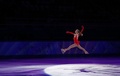 ソチ冬季五輪、フィギュアスケート・エキシビションの演技に臨むユリア・リプニツカヤ（Julia Lipnitskaia、2014年2月22日撮影）。(c)AFP/ADRIAN DENNIS
