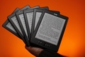 米カリフォルニア（California）州サンタモニカ（Santa Monica）で米アマゾン・ドットコム（Amazon.com）が発表した「キンドル（Kindle）」の新モデル（2012年9月6日撮影）。(c)AFP/Getty Images/David McNew