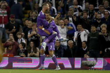 ジダン監督、ロナウドとラモスの不仲報道を否定 写真1枚 国際ニュース