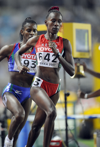 ジェプコスゲイ 女子800メートルで準決勝進出