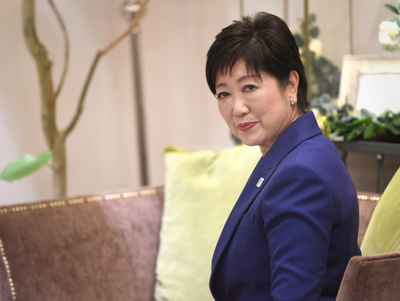 小池百合子都知事、ファッションという名の大きな「武器」