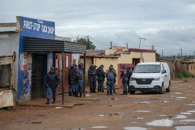 武装集団がバー襲撃、9人死亡 10人が負傷 南ア