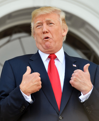 トランプ氏、プーチン氏に感謝 「大使館職員削減で人件費が減る」