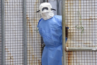 エボラ熱の死者、3300人超に WHO
