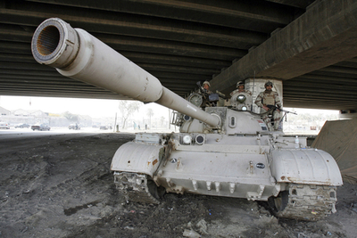 イラク軍および駐留米軍、首都で一斉取り締まりを準備 - イラク