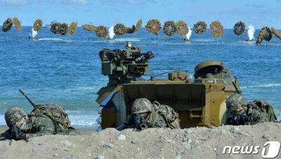 韓国海軍・海兵隊が浦項で合同上陸訓練…3400人余り参加