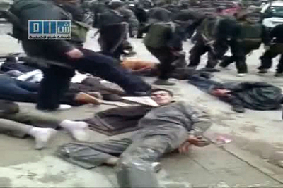 新内閣発足のシリア、デモ犠牲者の葬儀に治安部隊が発砲