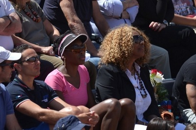 セレーナがアザレンカを破り優勝、イタリア国際