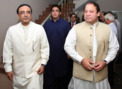 パキスタン与党議員、故ブット元首相の夫に大統領選出馬を要請