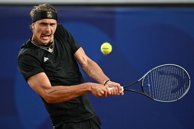 東京金のズベレフ8強入り メドベ敗退 パリ五輪テニス男子