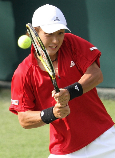 日本 添田が第2試合で敗れ連敗