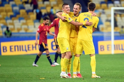 ウクライナがスペイン破る金星、首位と勝ち点1差に 欧州NL