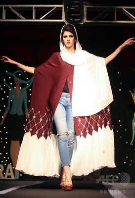 民族衣装をモチーフに イラクでファッションショー 写真18枚 ファッション ニュースならmode Press Powered By Afpbb News