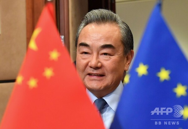 中国外相、ファーウェイ排斥は「正常でなく道義に反する」
