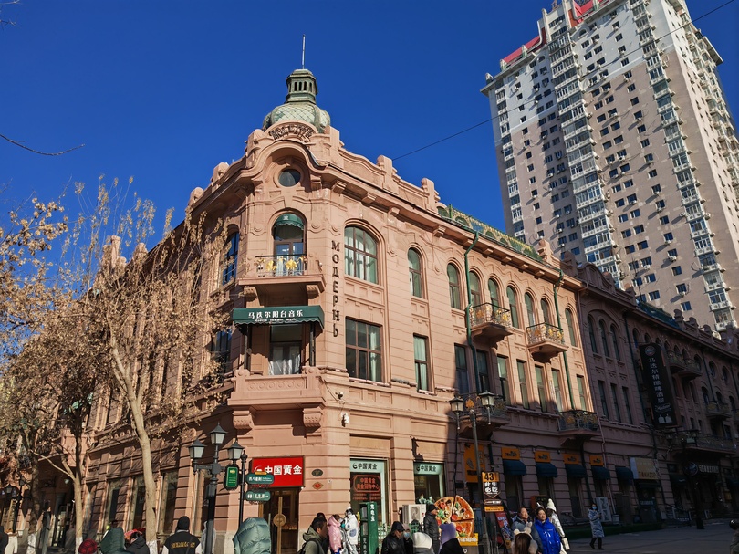 中国・ハルビン市の名物ホテル、馬迭爾賓館の「モダン」な物語