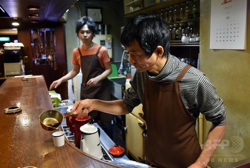 スタバの攻勢にも動じない東京の自営喫茶店たち