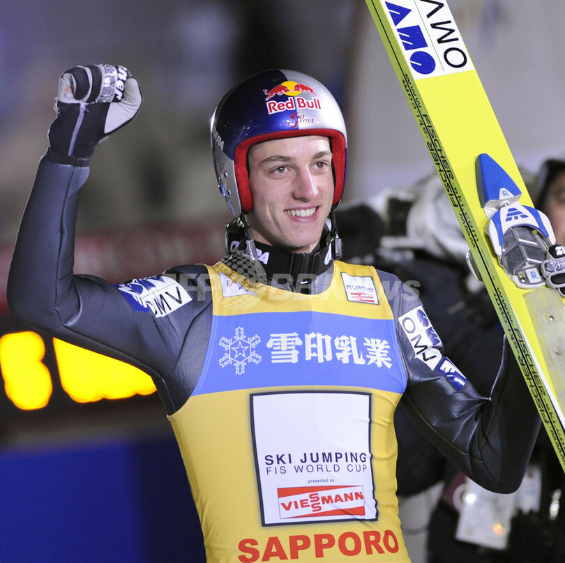 シュリーレンツァウアー 4連勝でシーズン8勝目 ジャンプw杯 写真5枚 国際ニュース Afpbb News