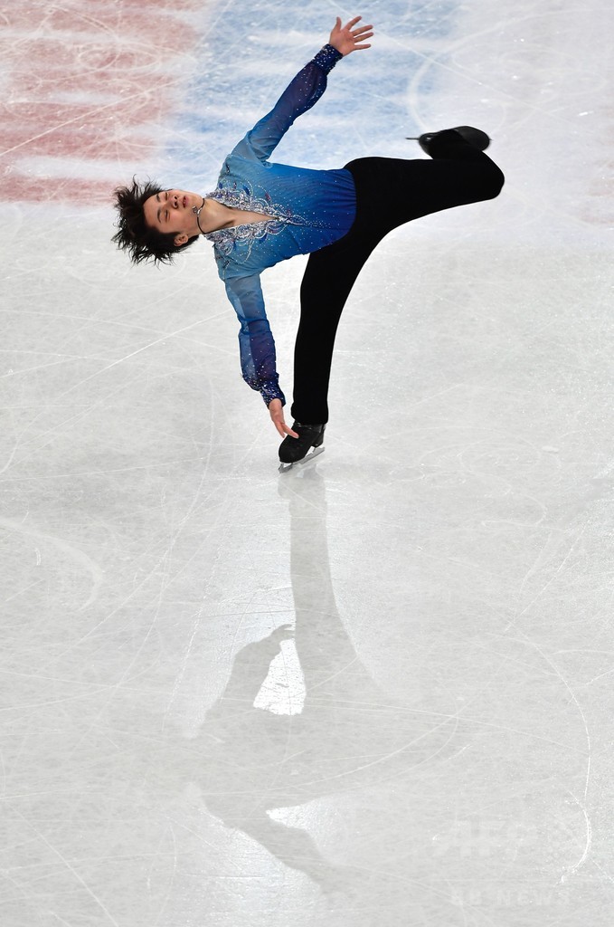 宇野が男子SP2位発進、羽生は5位 世界フィギュア