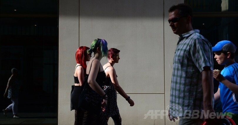 街中を染める黒衣装、ドイツでゴシックの祭典