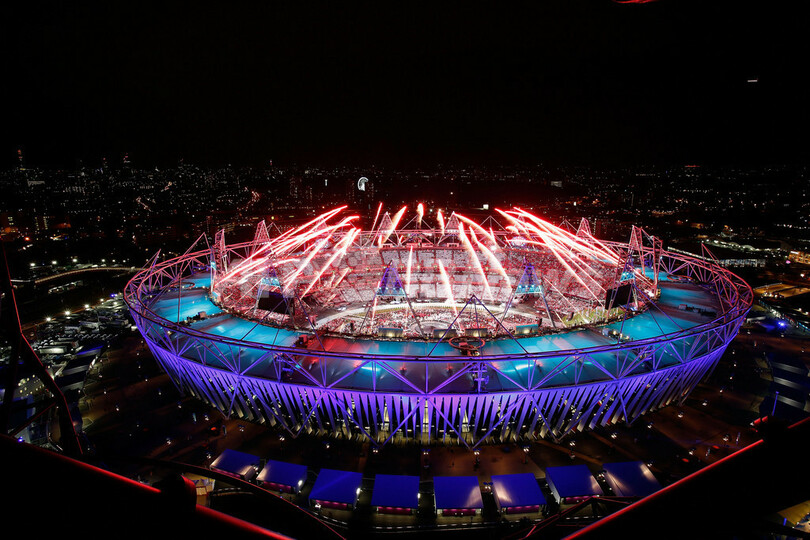 大きな鐘の音で幕開け、ボンドやMr.ビーンも登場 ロンドン五輪が開幕