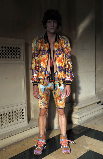 13年春夏パリ・メンズコレクション＞ベルンハルト ウィルヘルム 写真17