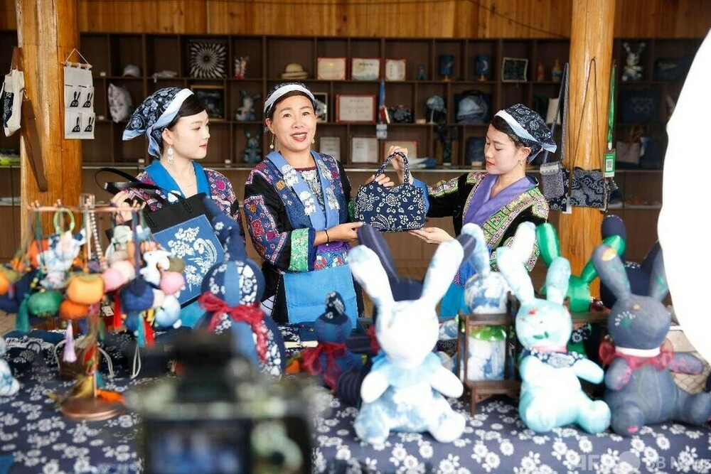 多彩な文化が貴州のブランドを輝かせる・中国 写真3枚 国際