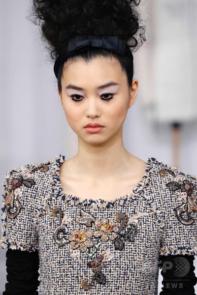 「シャネル」16/17年秋冬パリ・オートクチュール