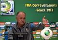 サッカーコンフェデレーションズカップ2013（Confederations Cup 2013）決勝のスペイン戦を控え、調整に臨むブラジルのルイス・フェリペ・スコラーリ（Luiz Felipe Scolari）監督（2013年6月29日撮影）。(c)AFP/PABLO PORCIUNCULA