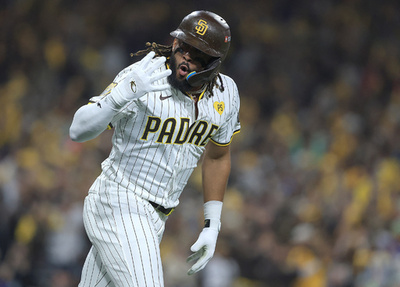 パドレスが地区S突破に王手 惜敗ドジャースは崖っぷち