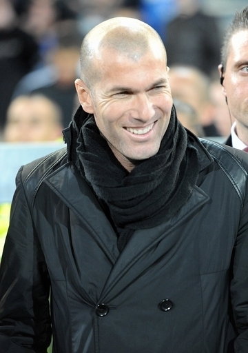 フランス代表監督を夢見るジダン氏