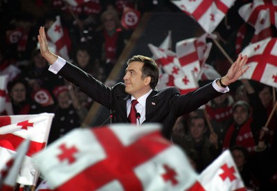 グルジア大統領選、サーカシビリ勝利濃厚に野党抗議