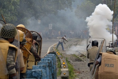 ダージリンの対立激化で紅茶不足深刻、収穫9割減 数年影響の恐れ