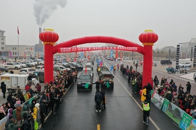 雪上のラリーレース 内モンゴル自治区