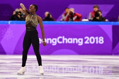 フィギュア団体戦・女子SPで9位のメイテ