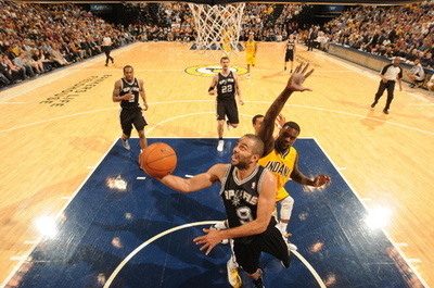 スパーズ、チーム新記録の18連勝達成