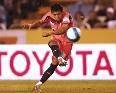 アルヴェス チェルシーへの移籍を希望