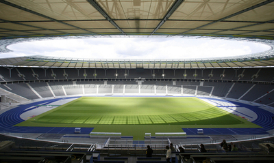 ＜06サッカーW杯＞完成間近のオリンピアシュタディオン - ドイツ