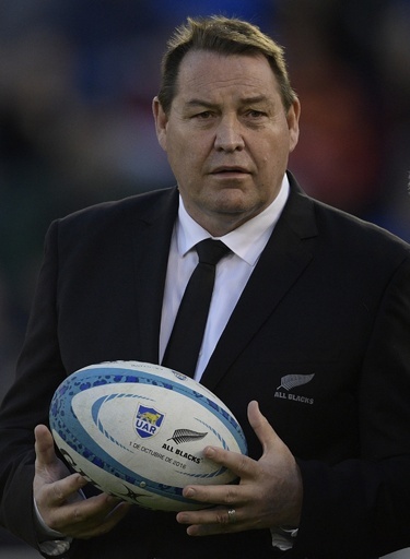 オールブラックスのハンセンHCが年間最優秀コーチに、エディーHCは受賞ならず