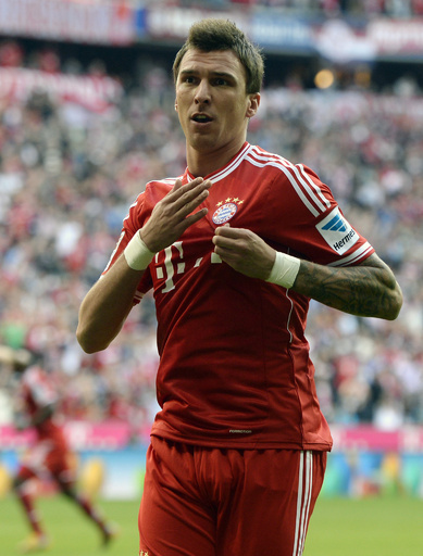 バイエルンがヘルタに辛勝、首位を守る