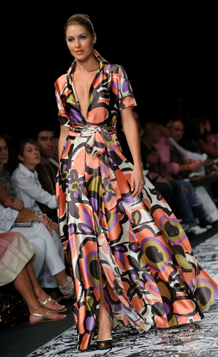 ＜コロンビアモーダ2008＞Fucciaら、新作を発表