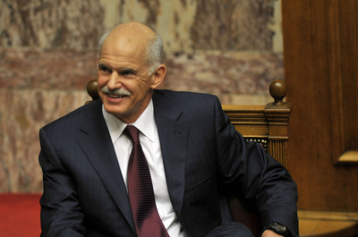 ギリシャ議会、パパンドレウ内閣を信任